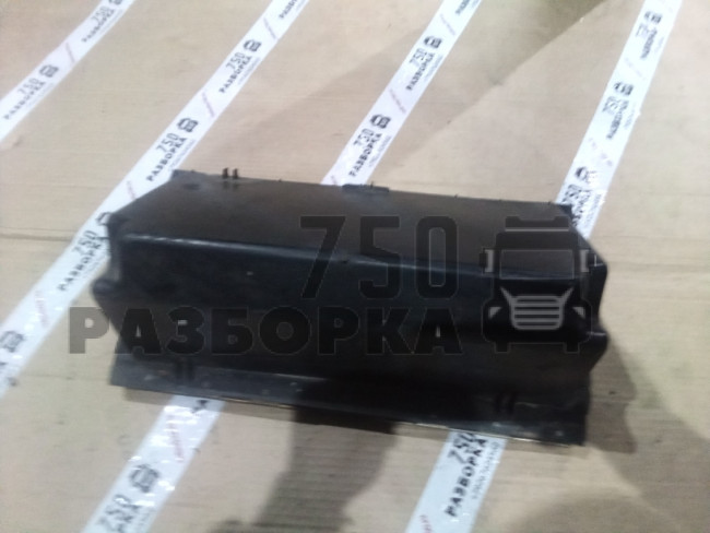 Бардачок Volvo FL6