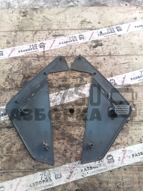 Накладка торпедо боковая DAF 95 