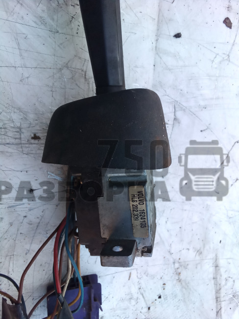 Переключатель поворотов Volvo FH12