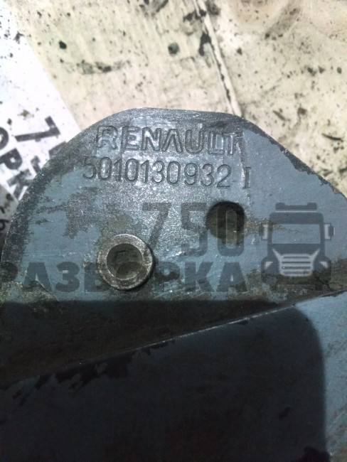 Замок кабины Renault Premium