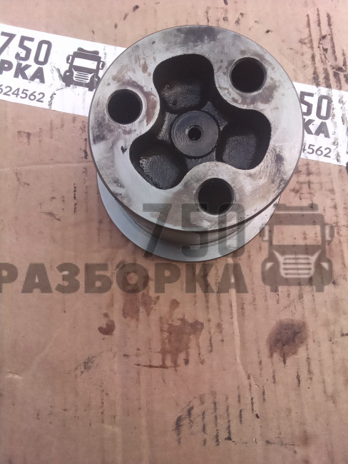 Втулка шестерни ГРМ Iveco CURSOR 10