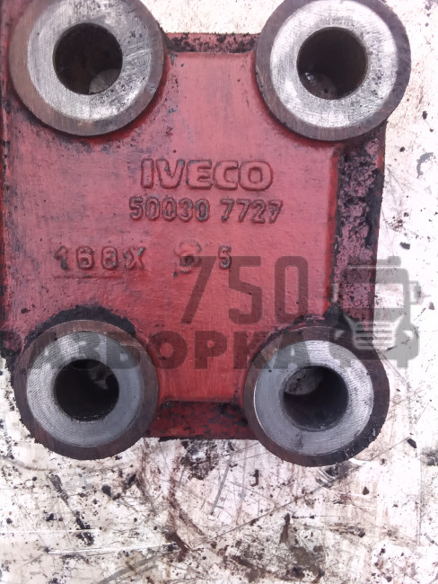 Кронштейн двигателя задний IVECO Кронштейн двигателя задний IVECO