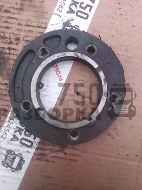 Кольцо распорное Iveco CURSOR 